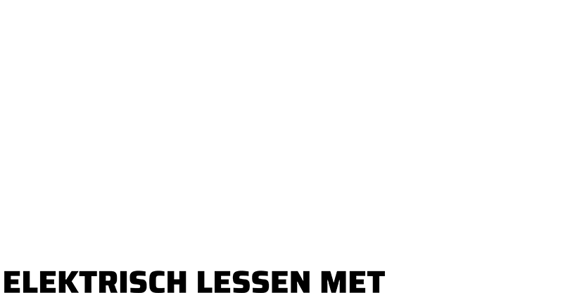 Wit logo Take Charge, elektrisch rijlessen met Brookhuis